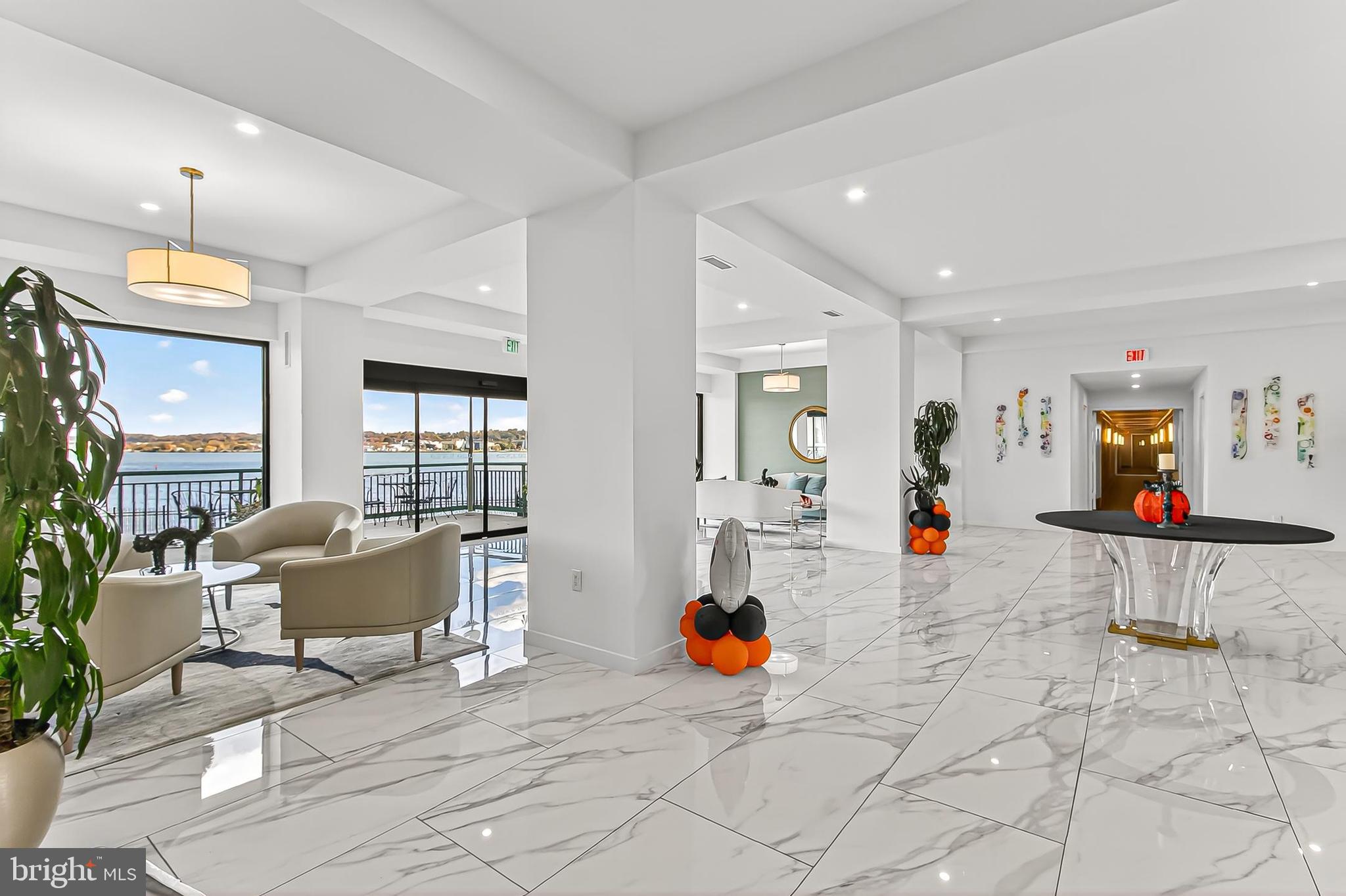 501 SLATERS LANE 513