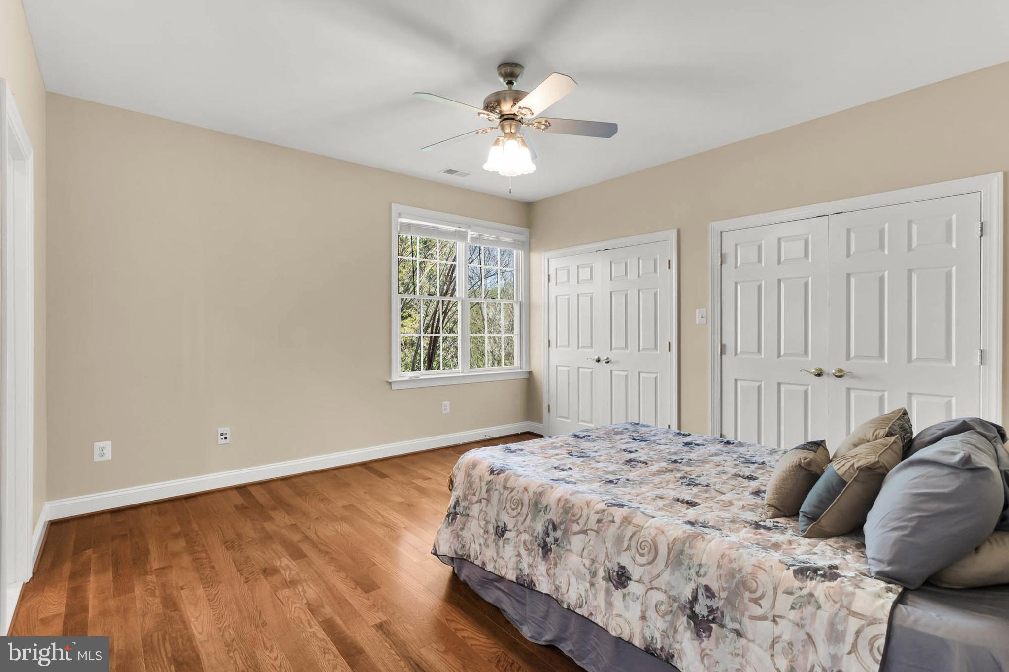 FOX MEADOW - Residential