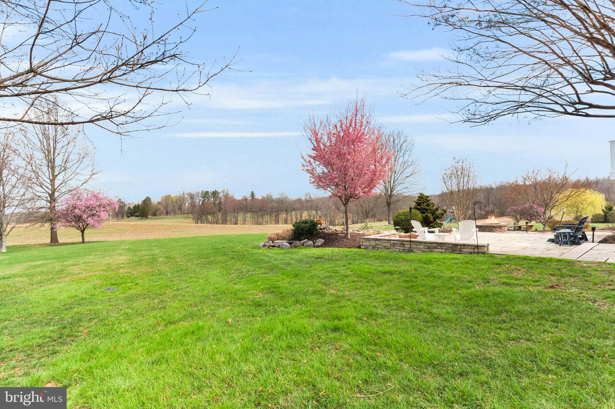 FOX MEADOW - Residential