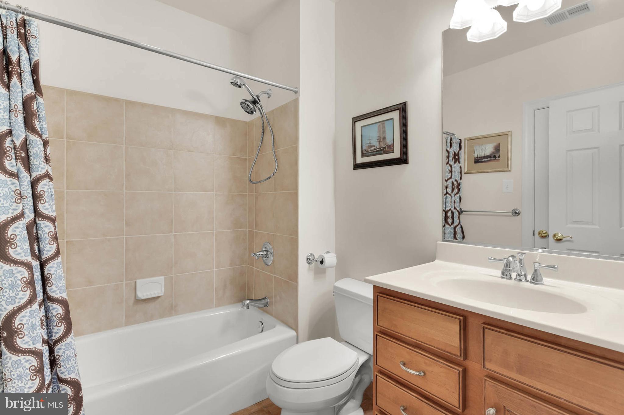 FOX MEADOW - Residential