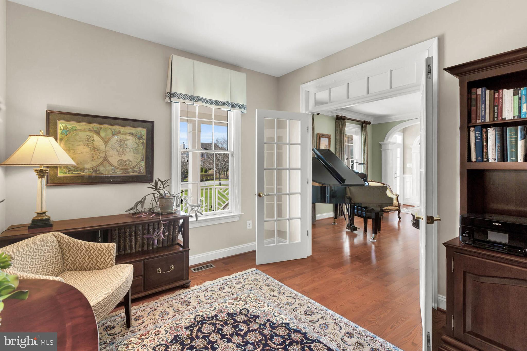 FOX MEADOW - Residential