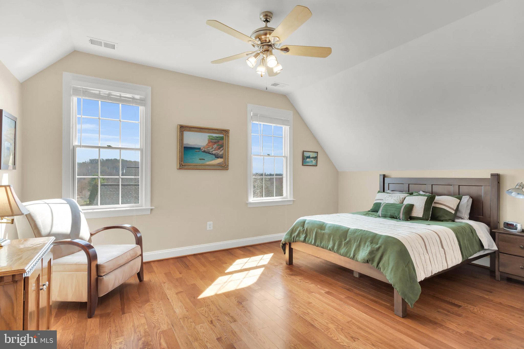 FOX MEADOW - Residential