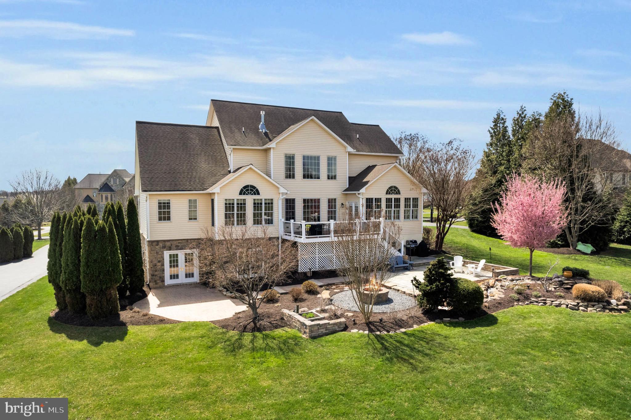 FOX MEADOW - Residential