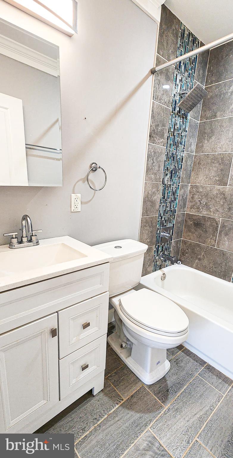 EASTERN TERRACE - Residential