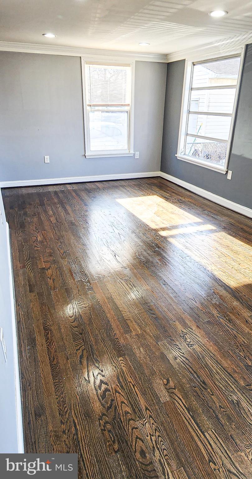 EASTERN TERRACE - Residential