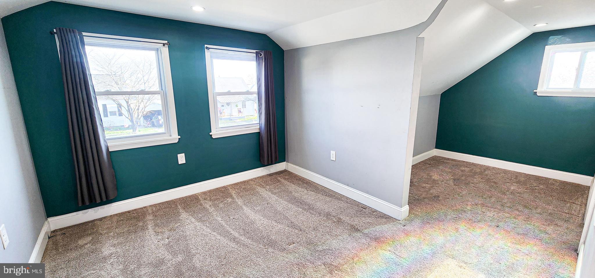 EASTERN TERRACE - Residential