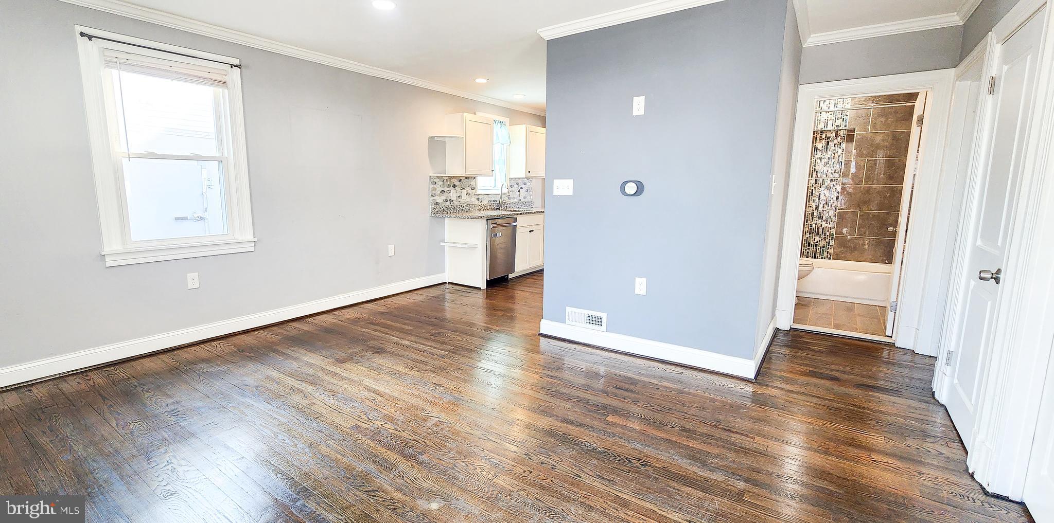 EASTERN TERRACE - Residential