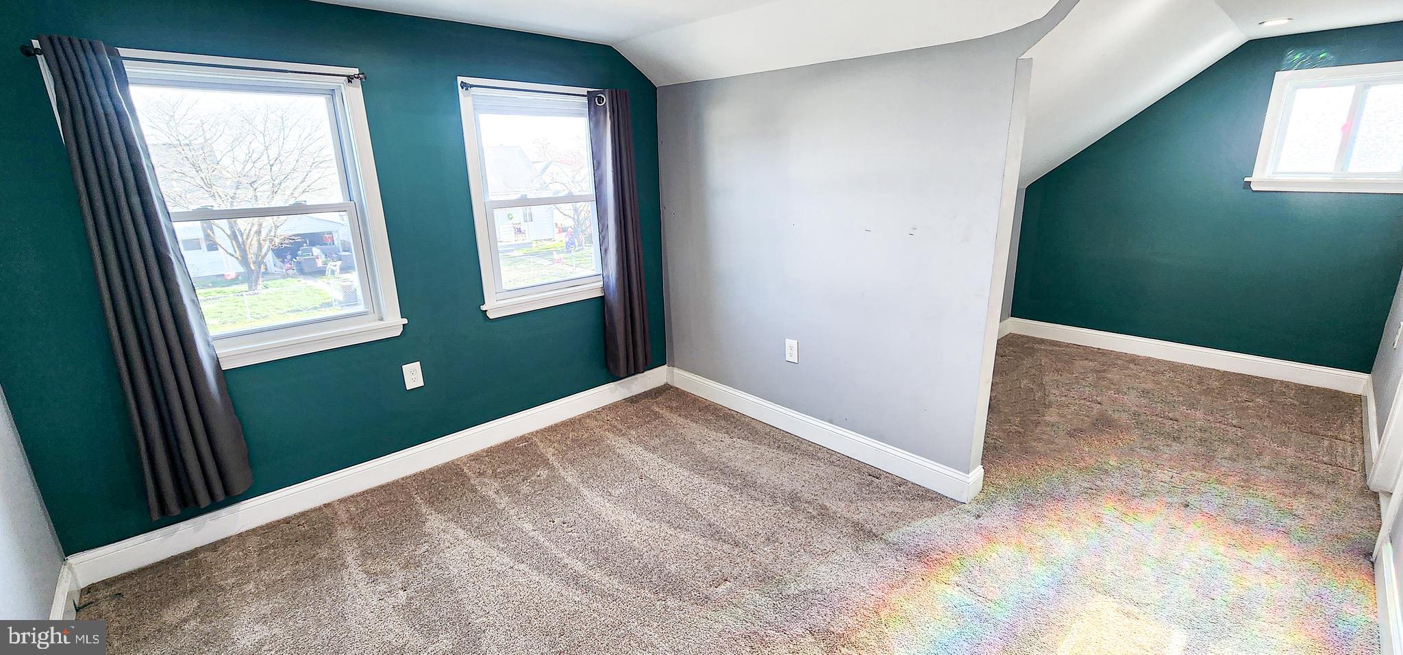 EASTERN TERRACE - Residential