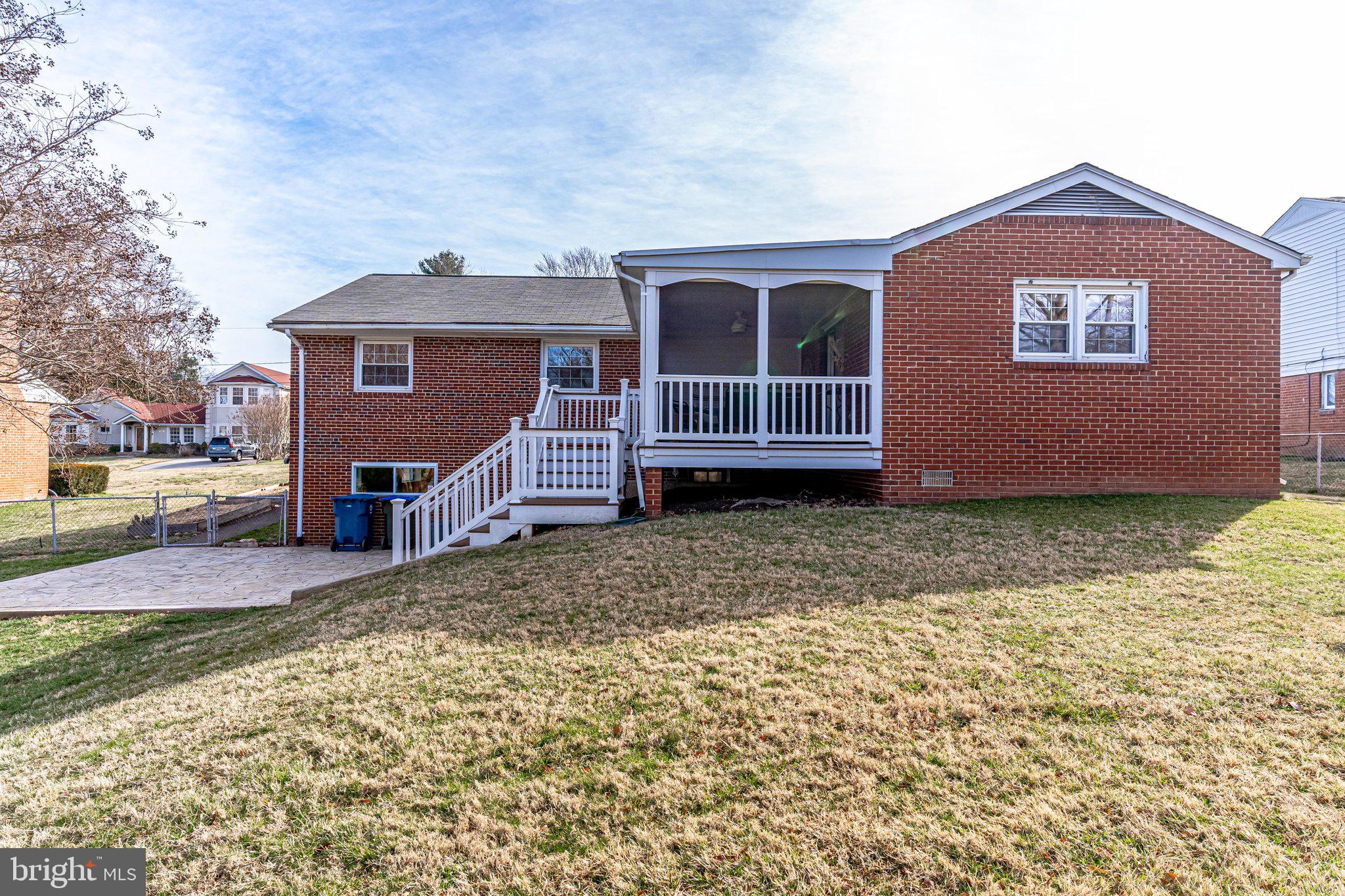 RAVENSWORTH - Residential