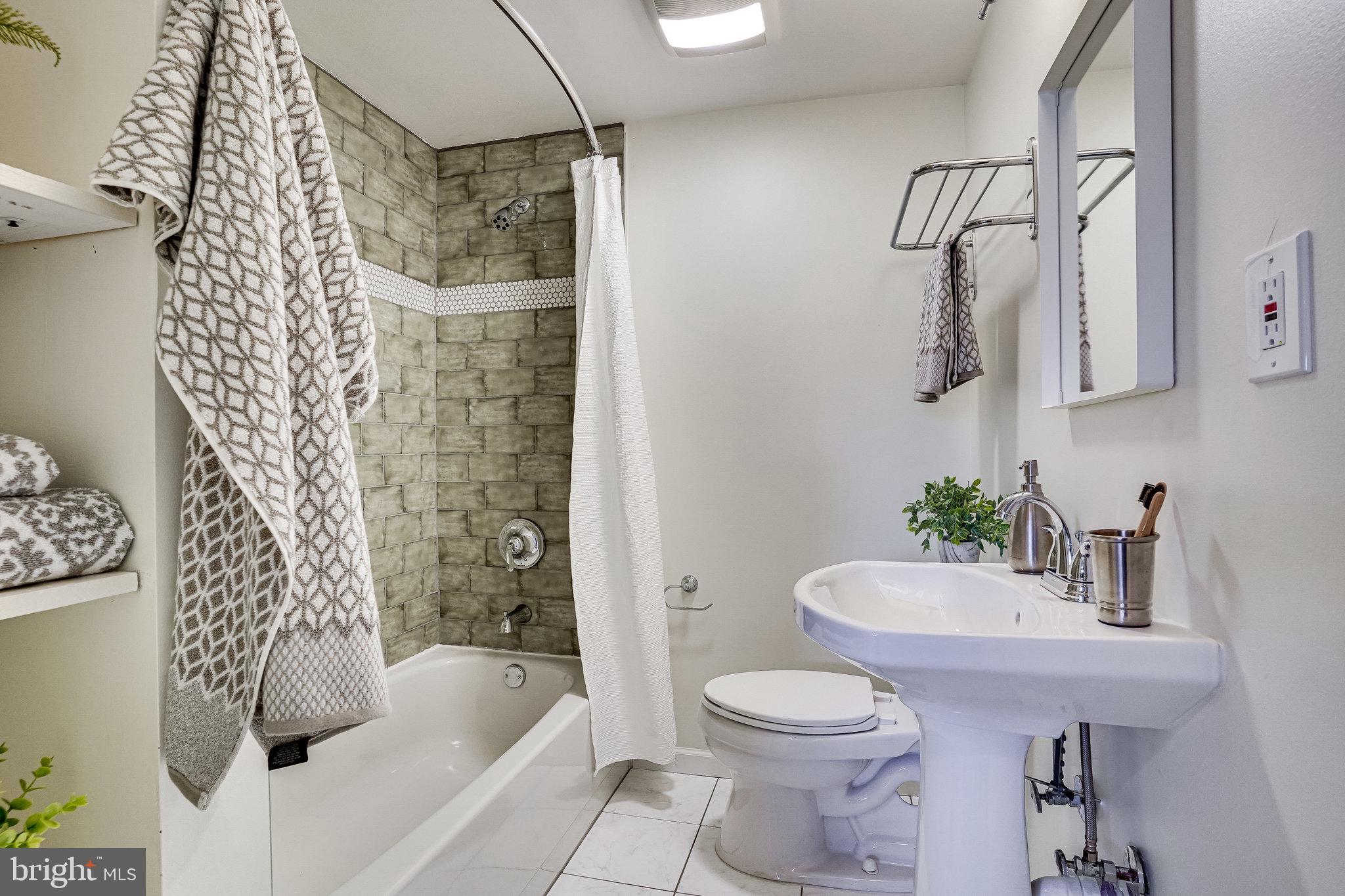 RAVENSWORTH - Residential