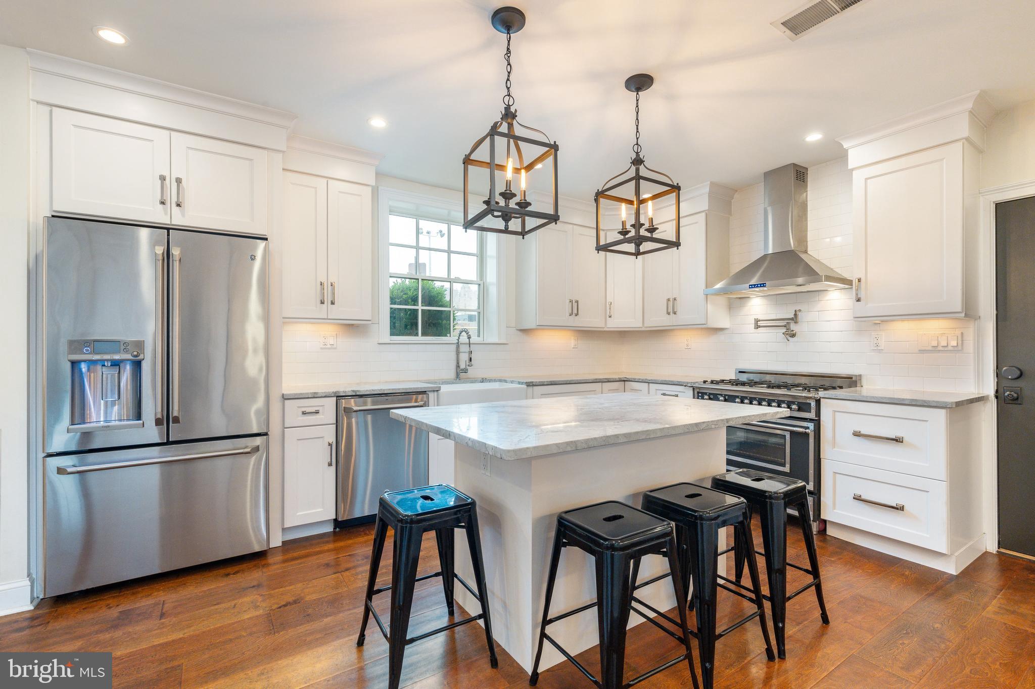 GRADUATE HOSPITAL - Residential