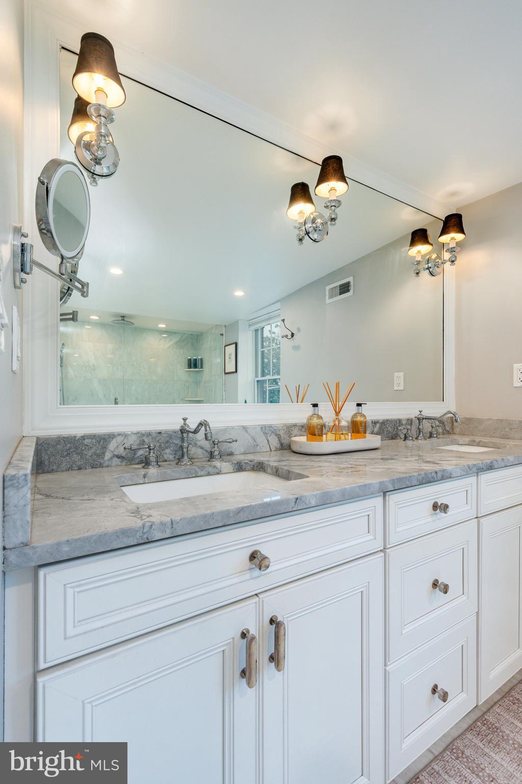 GRADUATE HOSPITAL - Residential