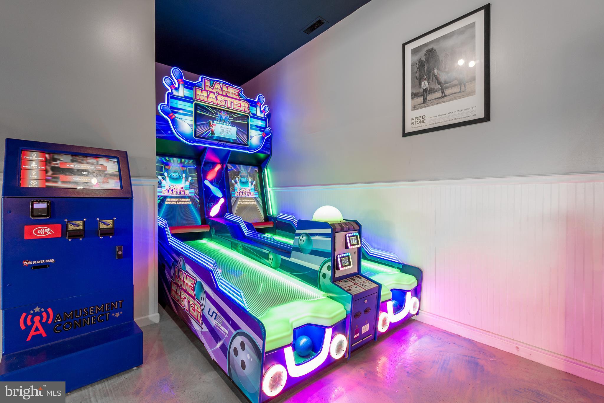 MARLIN PARK - Commercial Sale