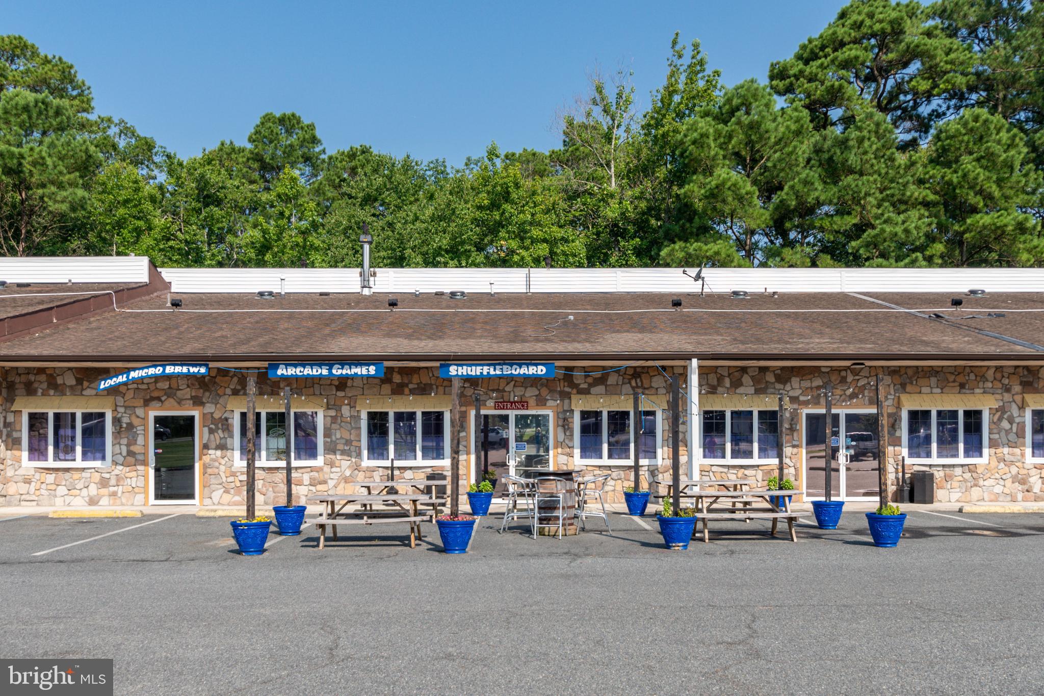 MARLIN PARK - Commercial Sale