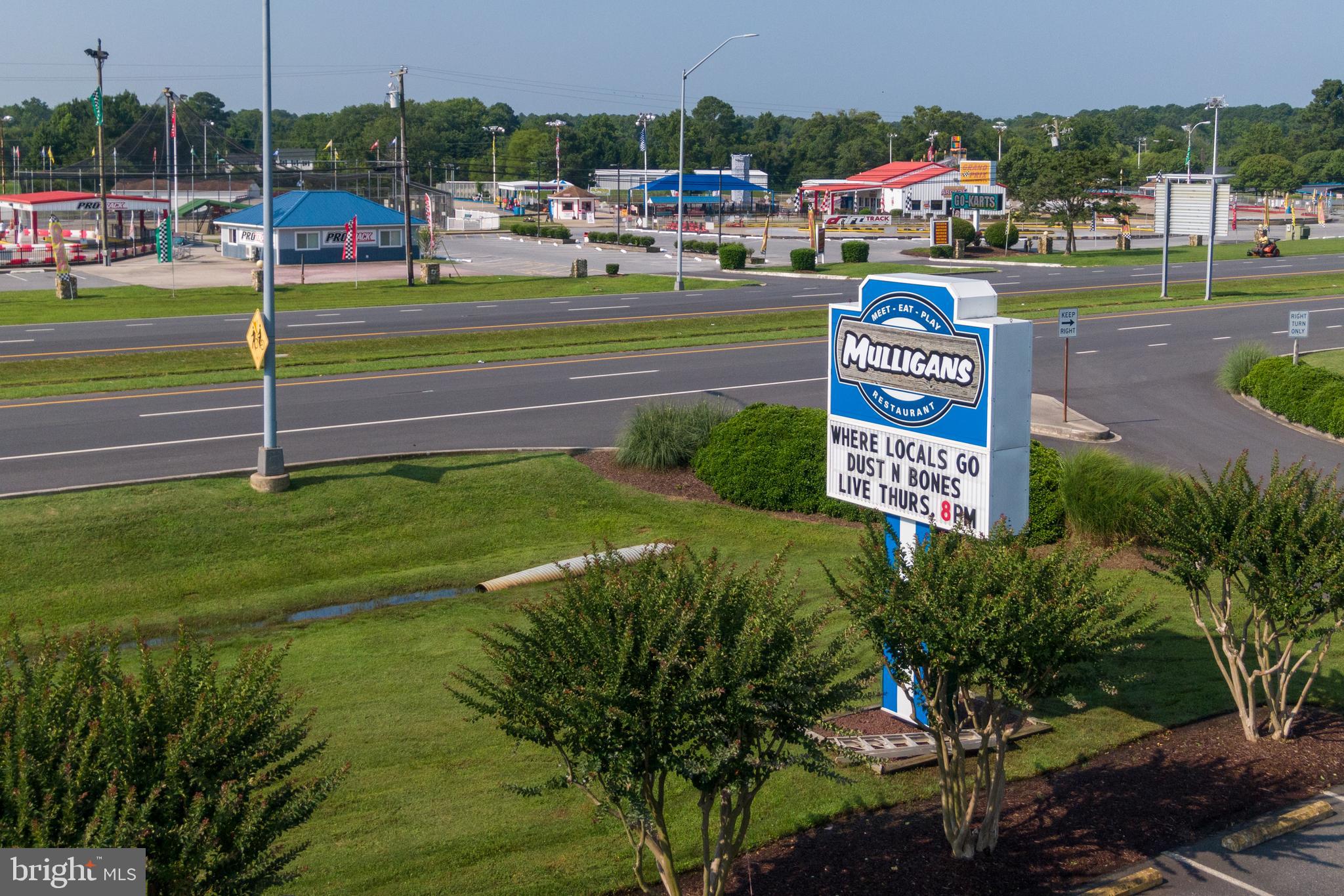 MARLIN PARK - Commercial Sale