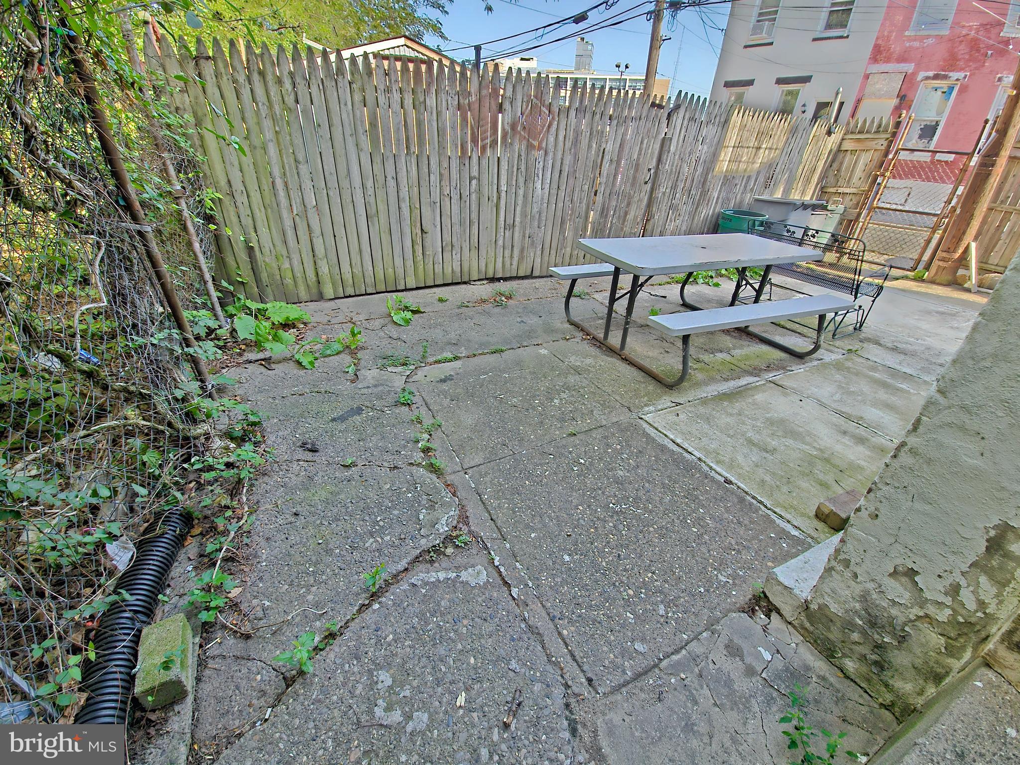 FRANKFORD - Residential