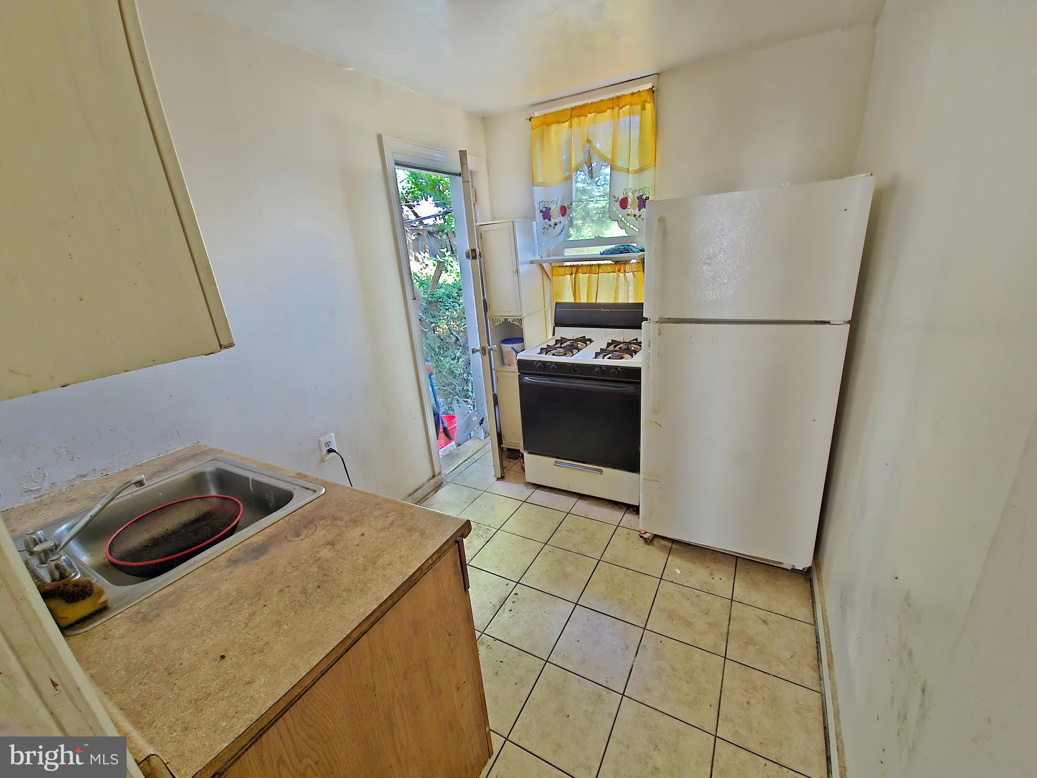 FRANKFORD - Residential