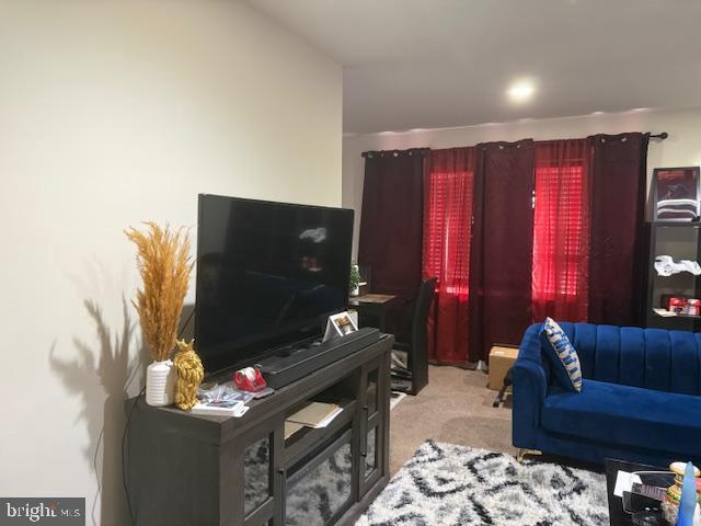 7321 SANDERLING PLACE