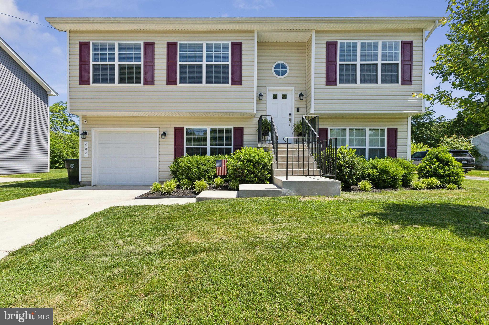 Welcome to this exquisite Split Foyer nestled in the heart of La Plata, MD, where convenience meets comfort. Enjoy the close proximity to schools, shopping, restaurants, and commuter routes, all while reveling in the wonderful small-town amenities. Step inside to discover a stunning kitchen that will inspire your inner chef. Adorned with light grey cabinets, a generous kitchen island, and sleek granite countertops, this space is as functional as it is beautiful. Stainless steel appliances add a modern touch, ensuring both style and efficiency. With four bedrooms and three full bathrooms, including two upstairs and one downstairs, this home offers ample space for families of all sizes. Dual family rooms on both levels provide flexibility for relaxation and entertainment. Outside, indulge in the expansive privacy fenced backyard, offering a serene retreat for outdoor gatherings, playtime with loved ones, or simply unwinding after a long day. With two driveways—one conveniently located in front of the one-car garage and another on the side of the house—parking is a breeze, accommodating both residents and guests with ease. Don't miss the opportunity to make this remarkable property your new home. Schedule your showing today and experience the perfect blend of comfort, convenience, and style in
La Plata, Maryland.