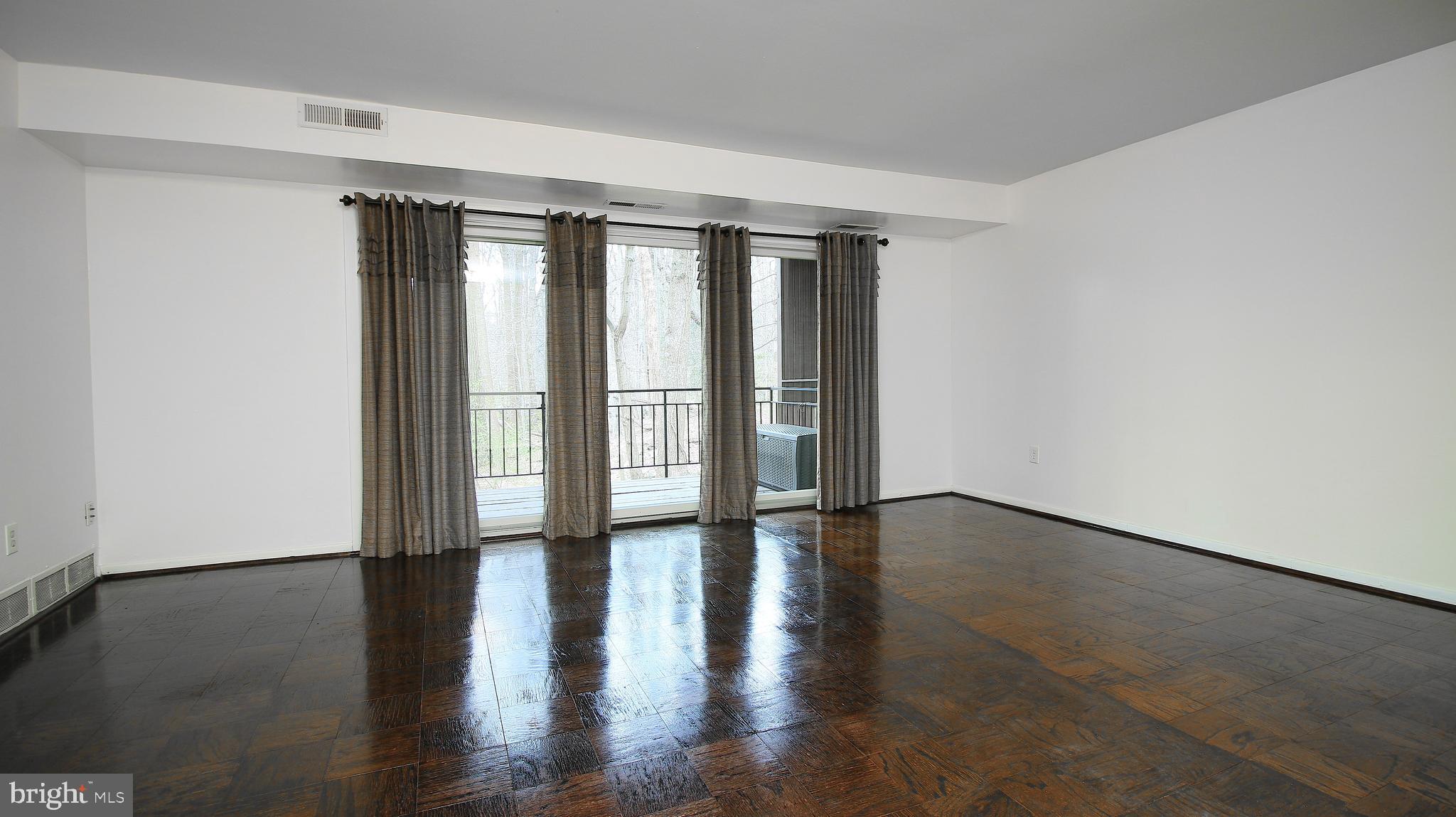 MOSBY WOODS GARDEN - Residential Lease