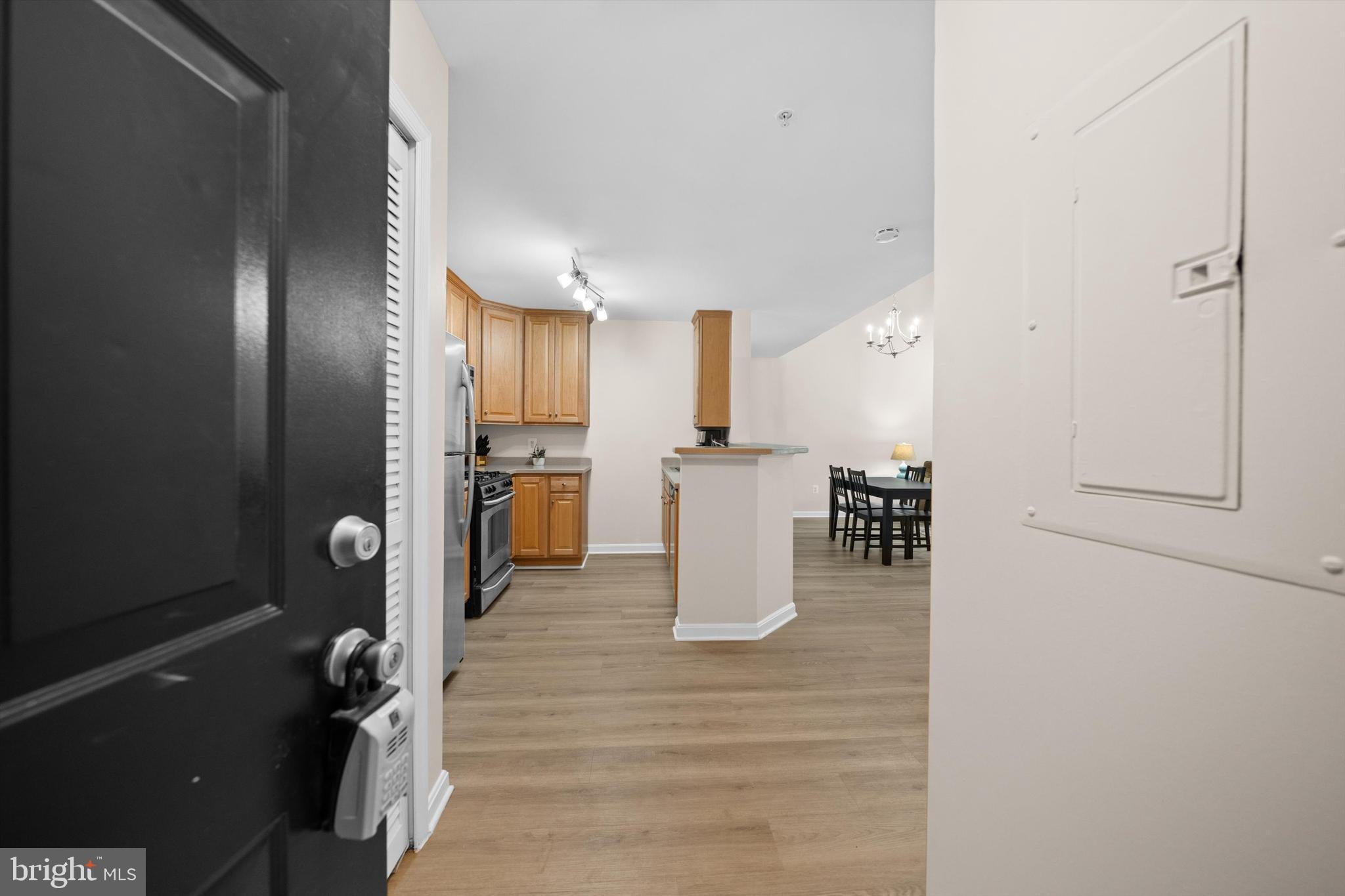 21216 MCFADDEN SQUARE 406