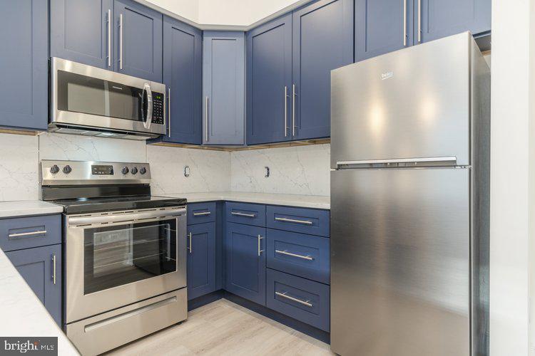 MANAYUNK - Residential Lease