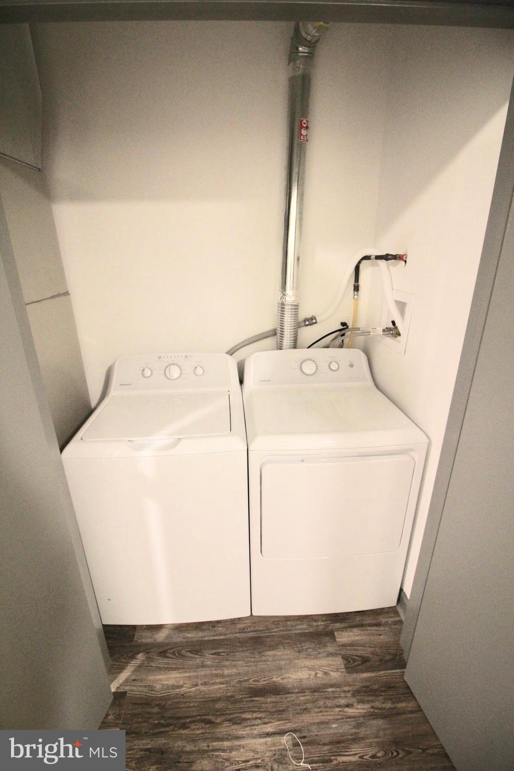 TEMPLE UNIVERSITY - Residential Lease