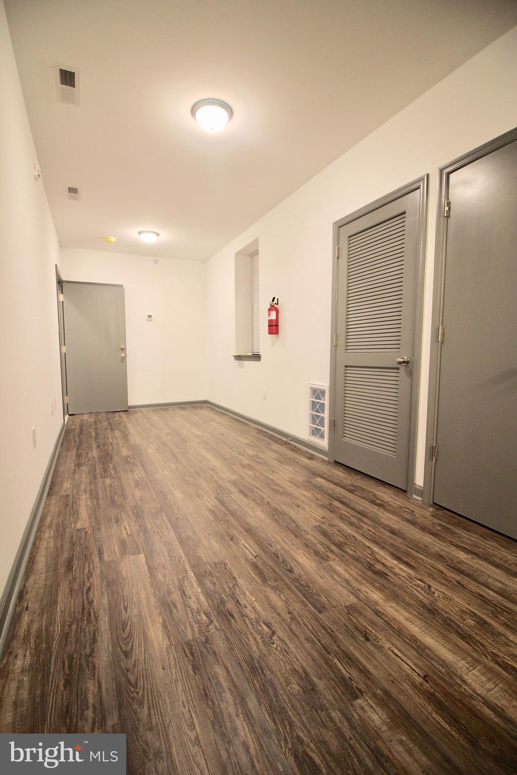 TEMPLE UNIVERSITY - Residential Lease