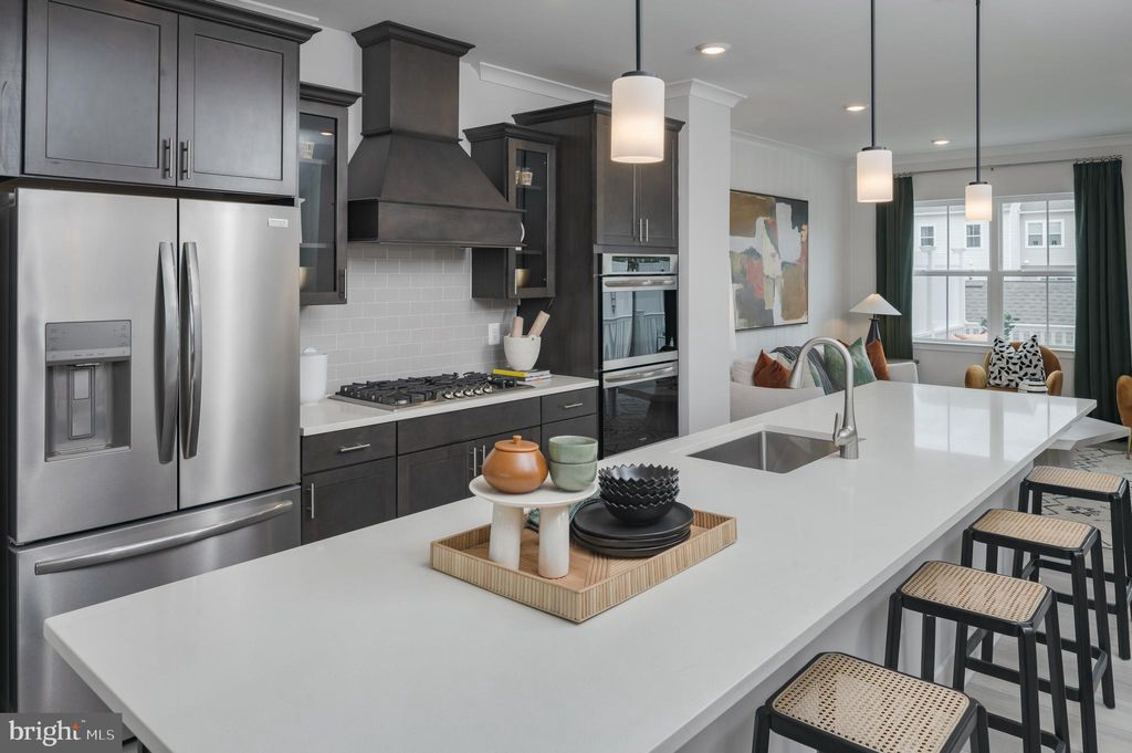 Photo of 10725 Millport St, WHITE PLAINS, MD 20695 (MLS # MDCH2048120)
