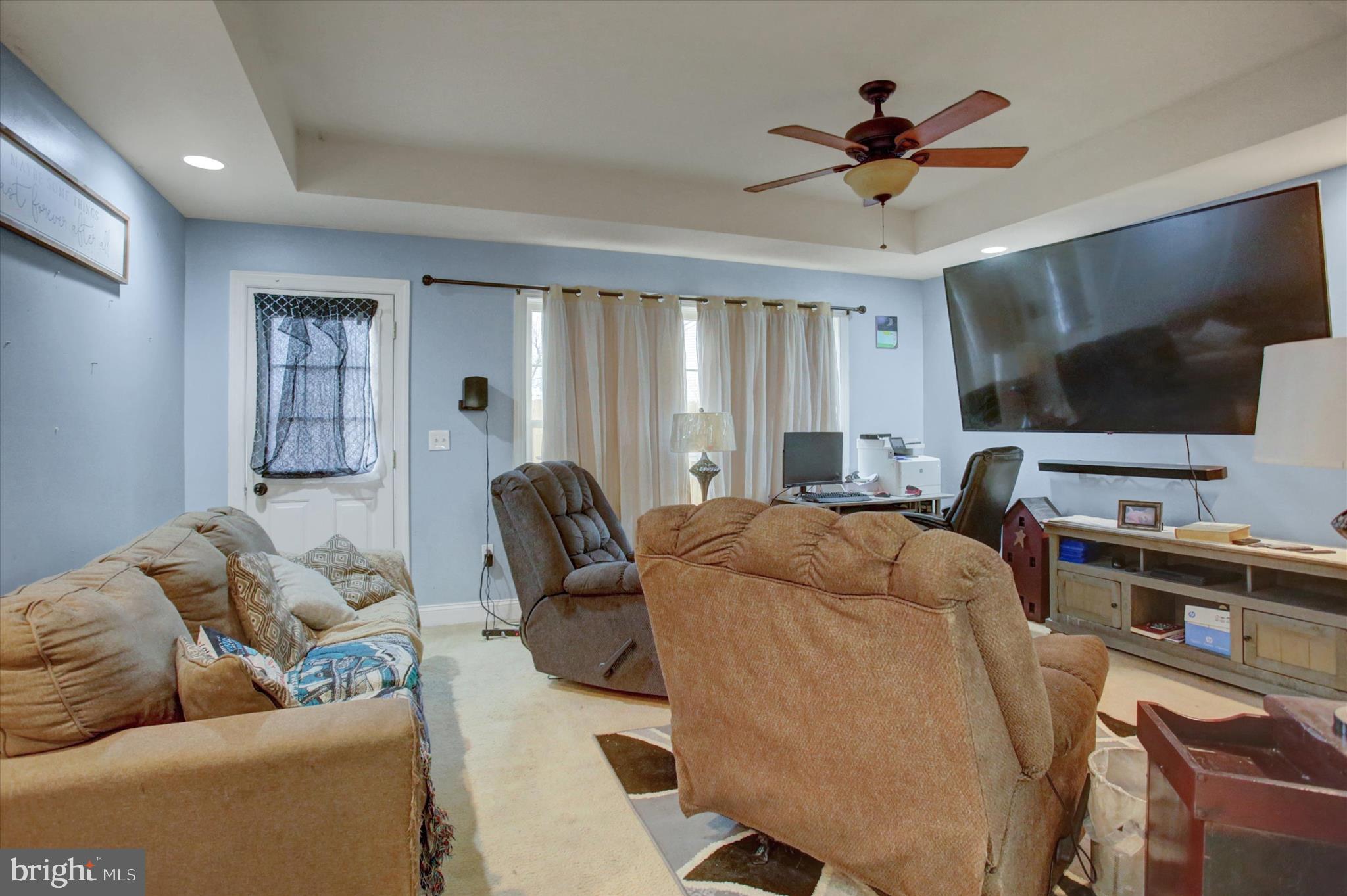 NORTH NEWTON HILLS - Residential