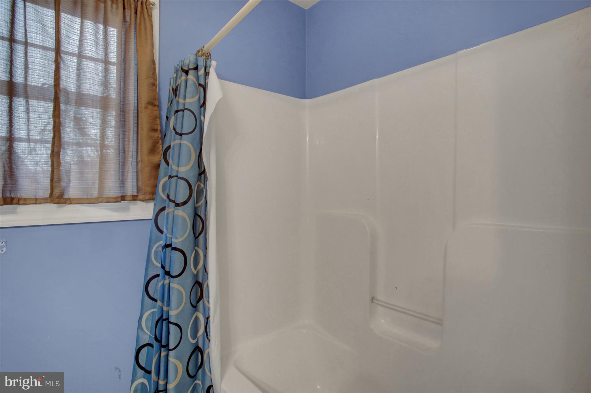 NORTH NEWTON HILLS - Residential