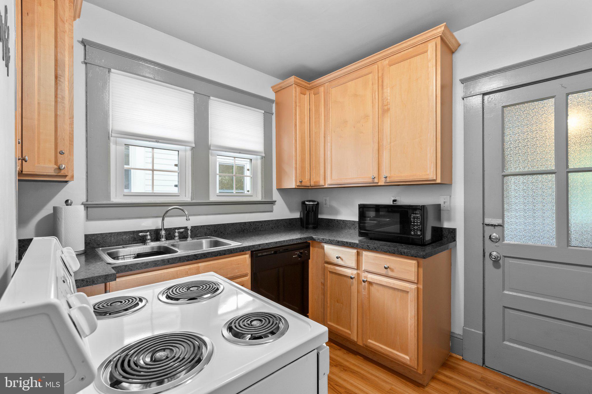 DOWNTOWN FREDERICKSBURG - Residential Lease