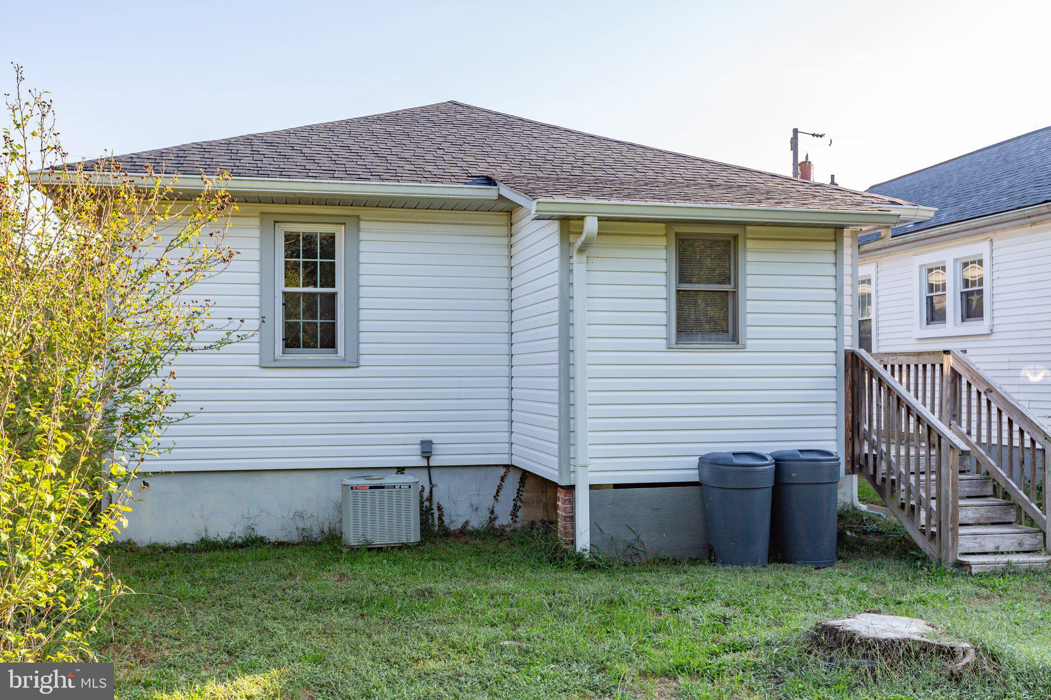 DOWNTOWN FREDERICKSBURG - Residential Lease