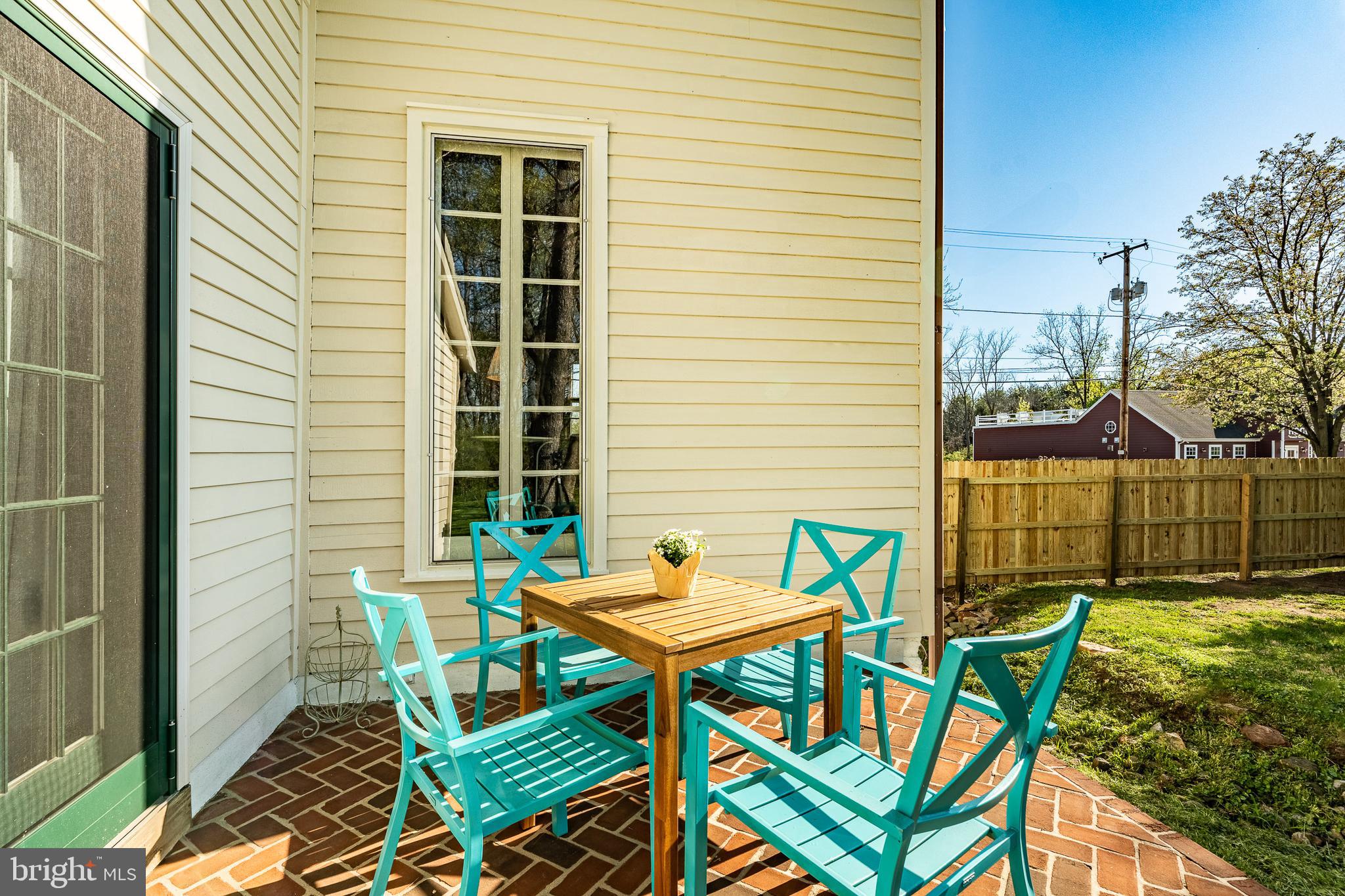 UNIONVILLE - Residential