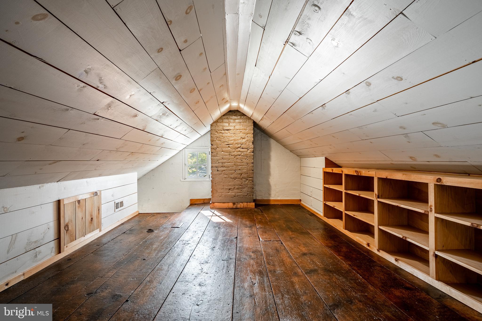 UNIONVILLE - Residential