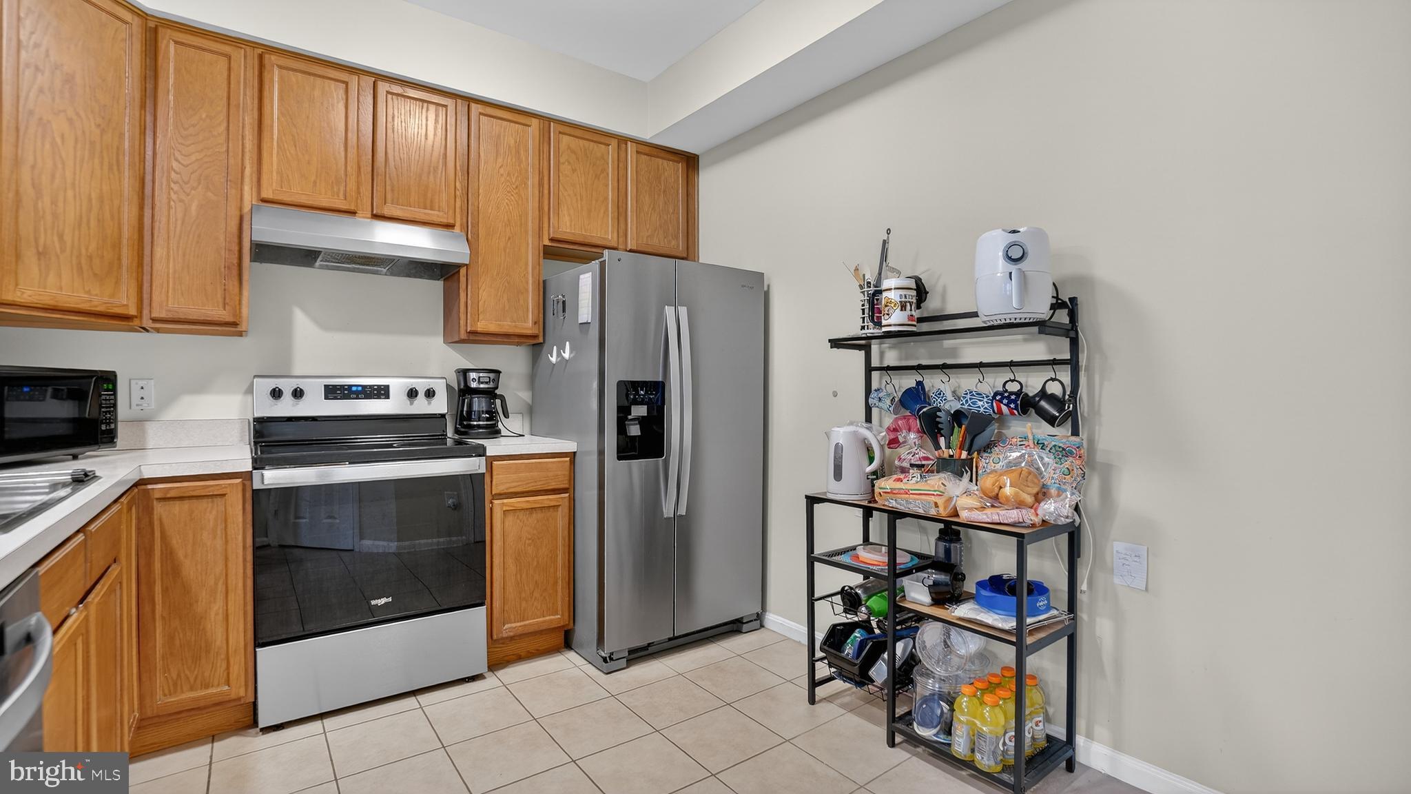 SEVEN OAKS - Residential