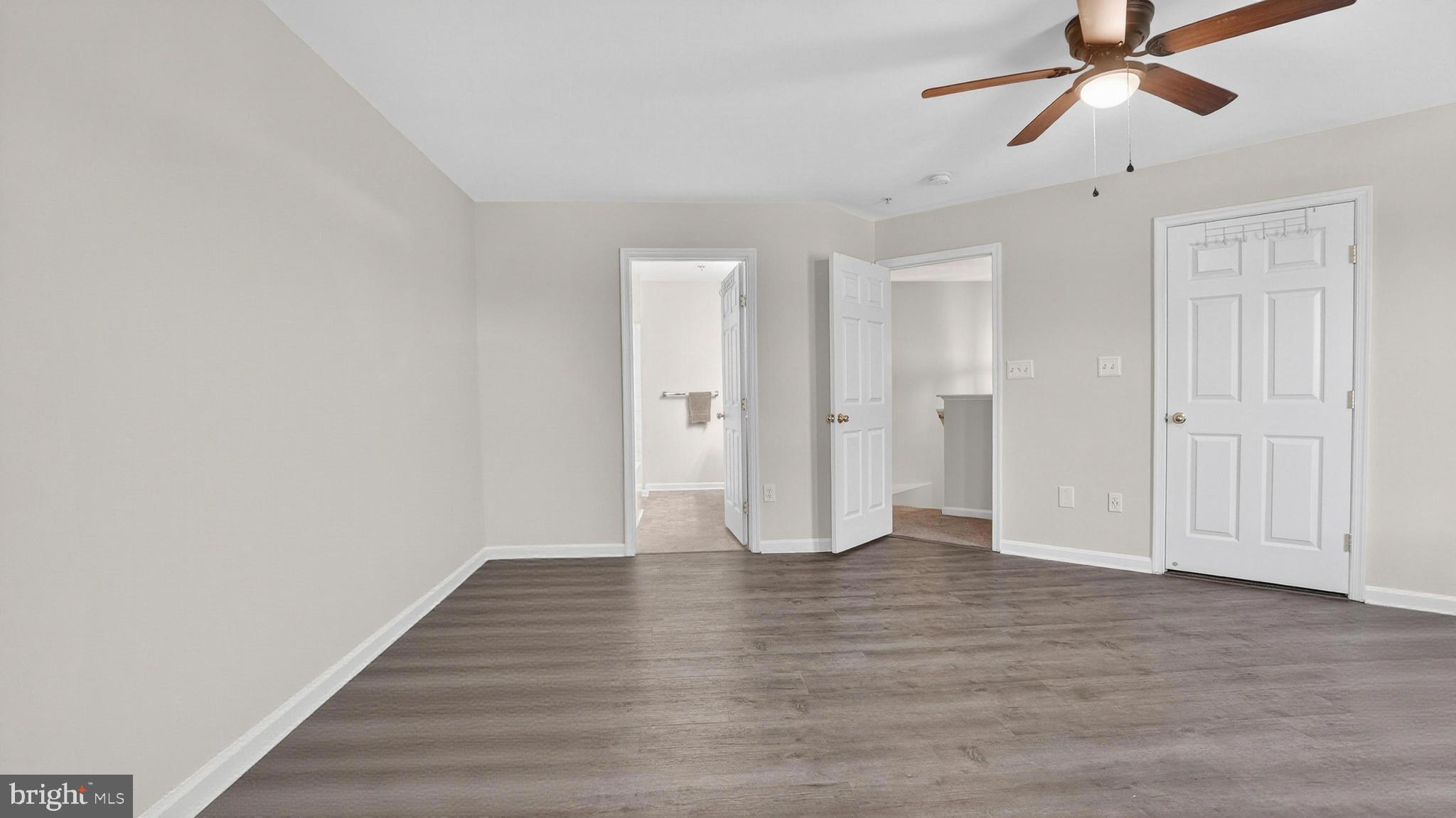 SEVEN OAKS - Residential