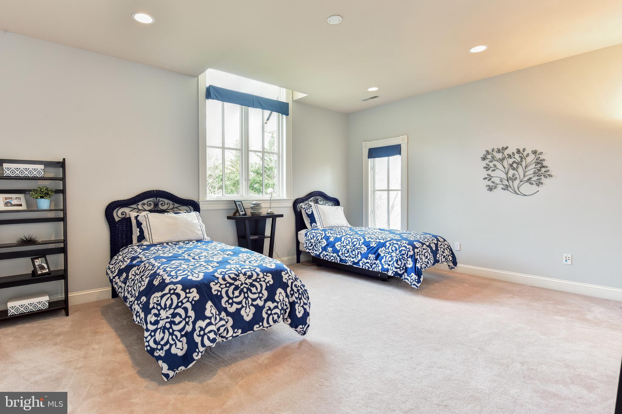 GEORGETOWN PLACE - Residential