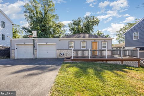 433 HILLSIDE AVENUE LANCASTER PA 17603