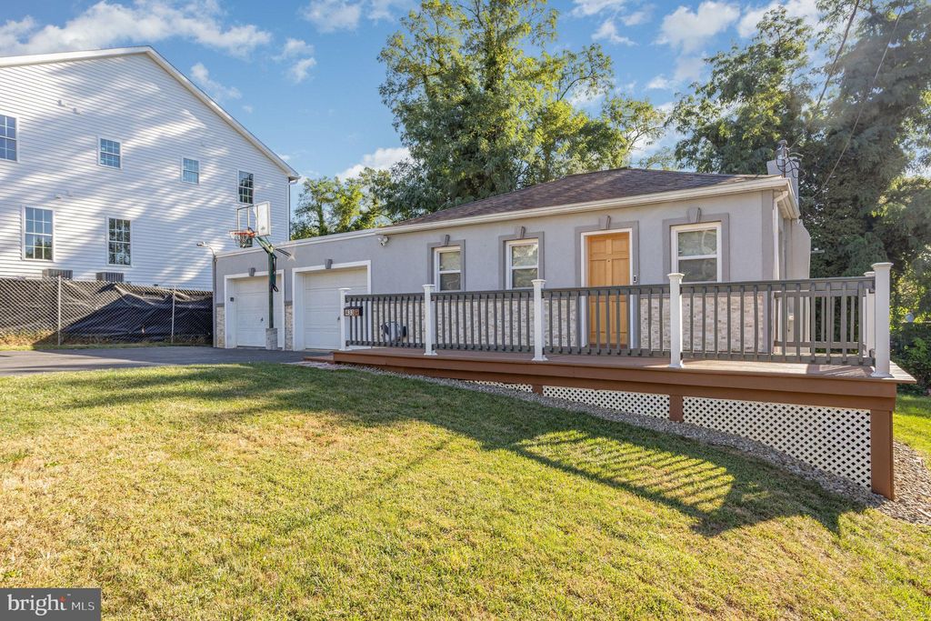Photo of 433 Hillside Avenue, LANCASTER, PA 17603 (MLS # PALA2077718)