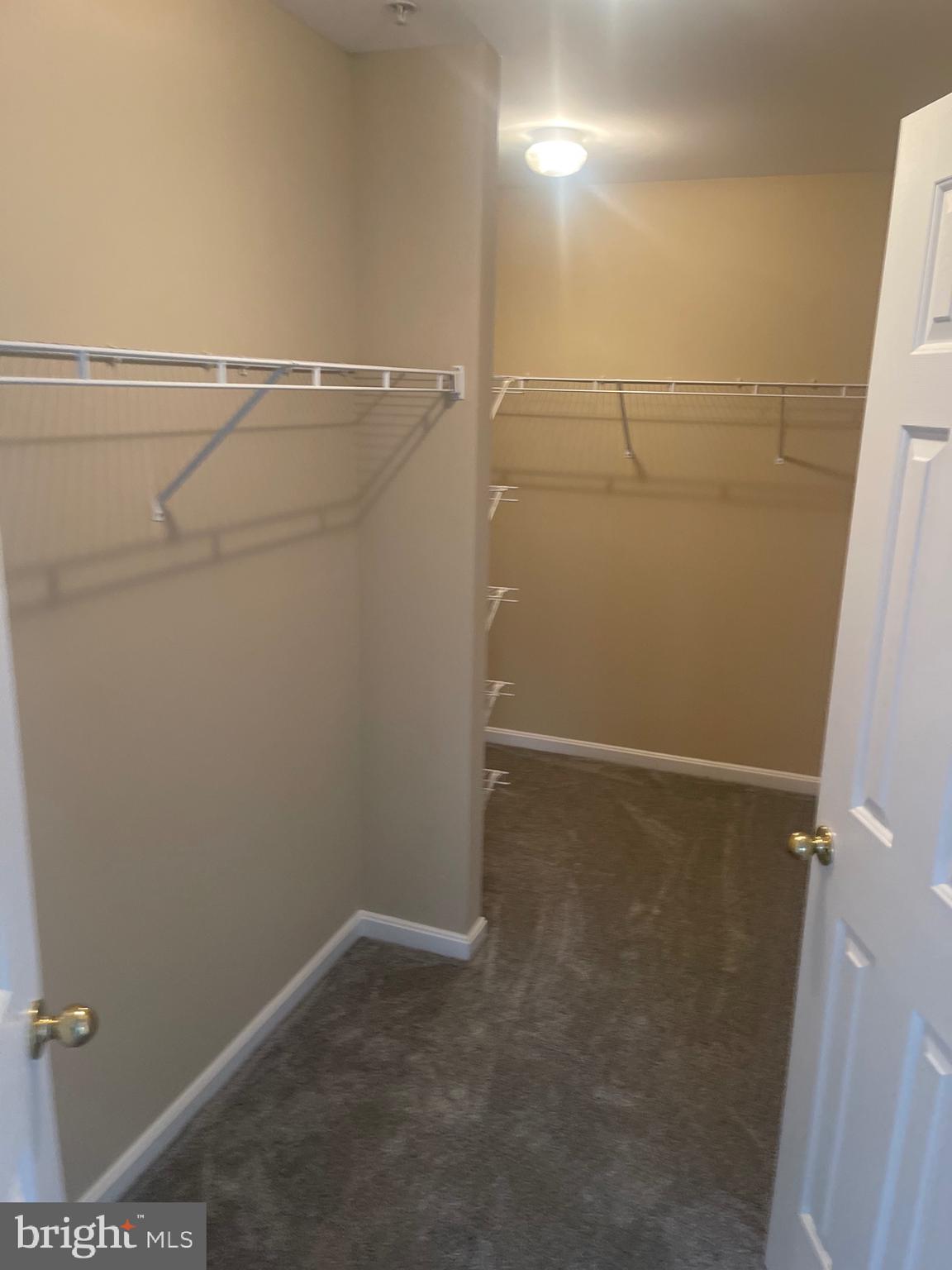 HERITAGE GLEN-PLAT FIVE> - Residential Lease