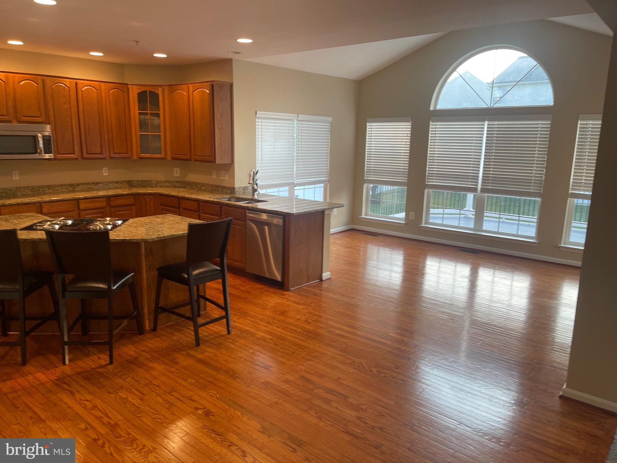 HERITAGE GLEN-PLAT FIVE> - Residential Lease