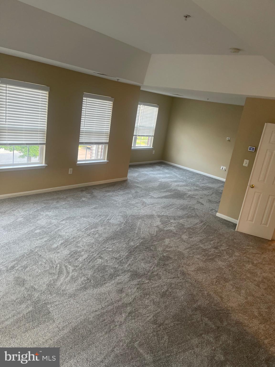 HERITAGE GLEN-PLAT FIVE> - Residential Lease