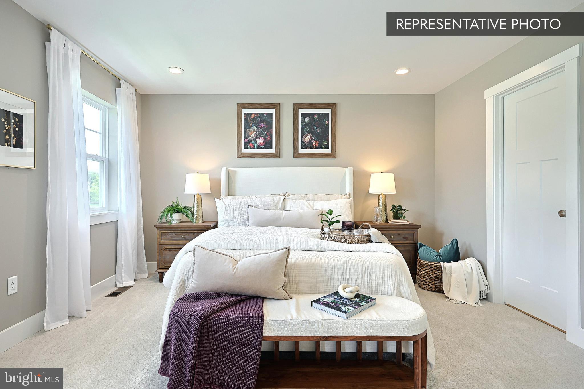 SUMMIT RIDGE - Residential