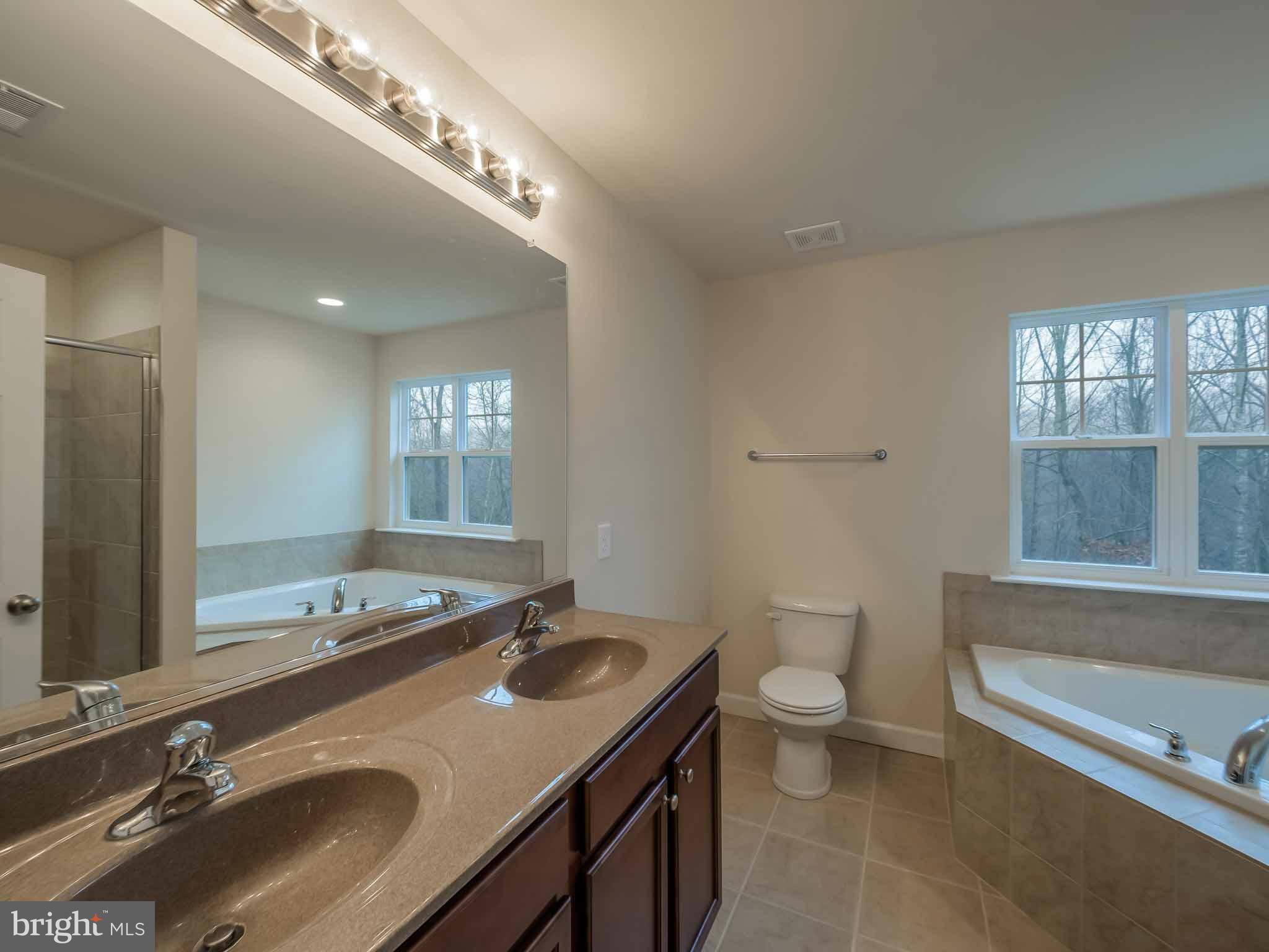 OAK TREE LANDING - Residential