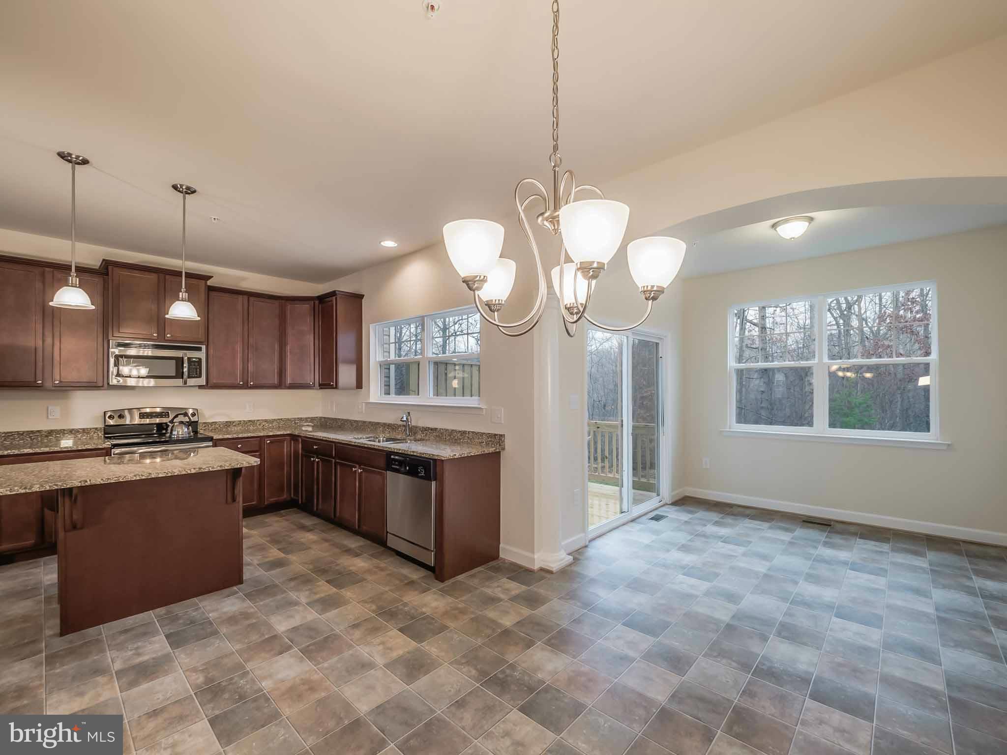 OAK TREE LANDING - Residential