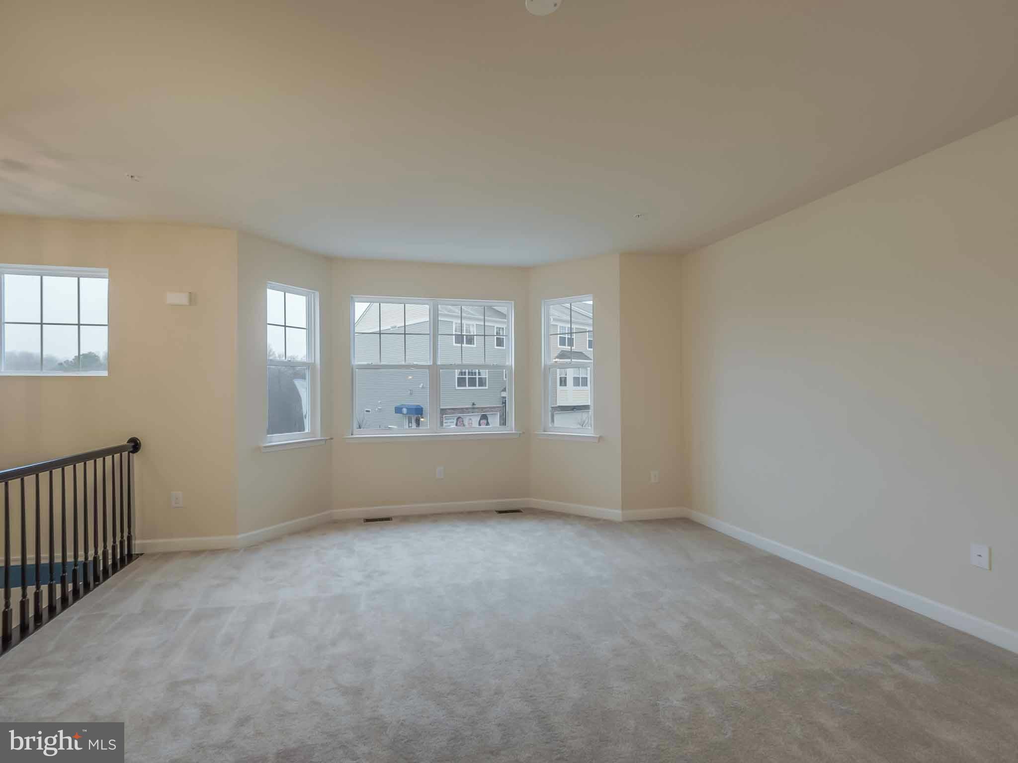 OAK TREE LANDING - Residential