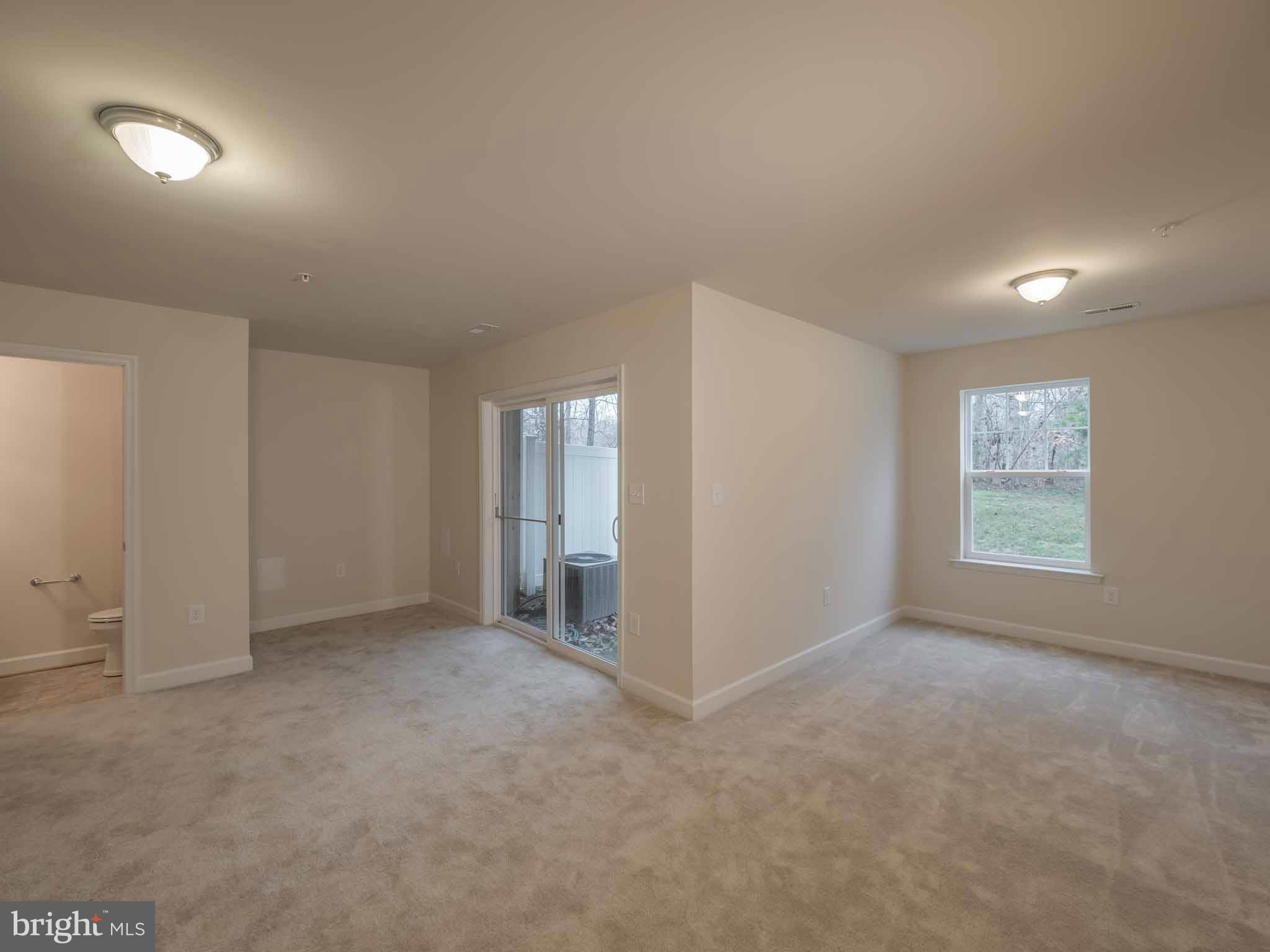 OAK TREE LANDING - Residential