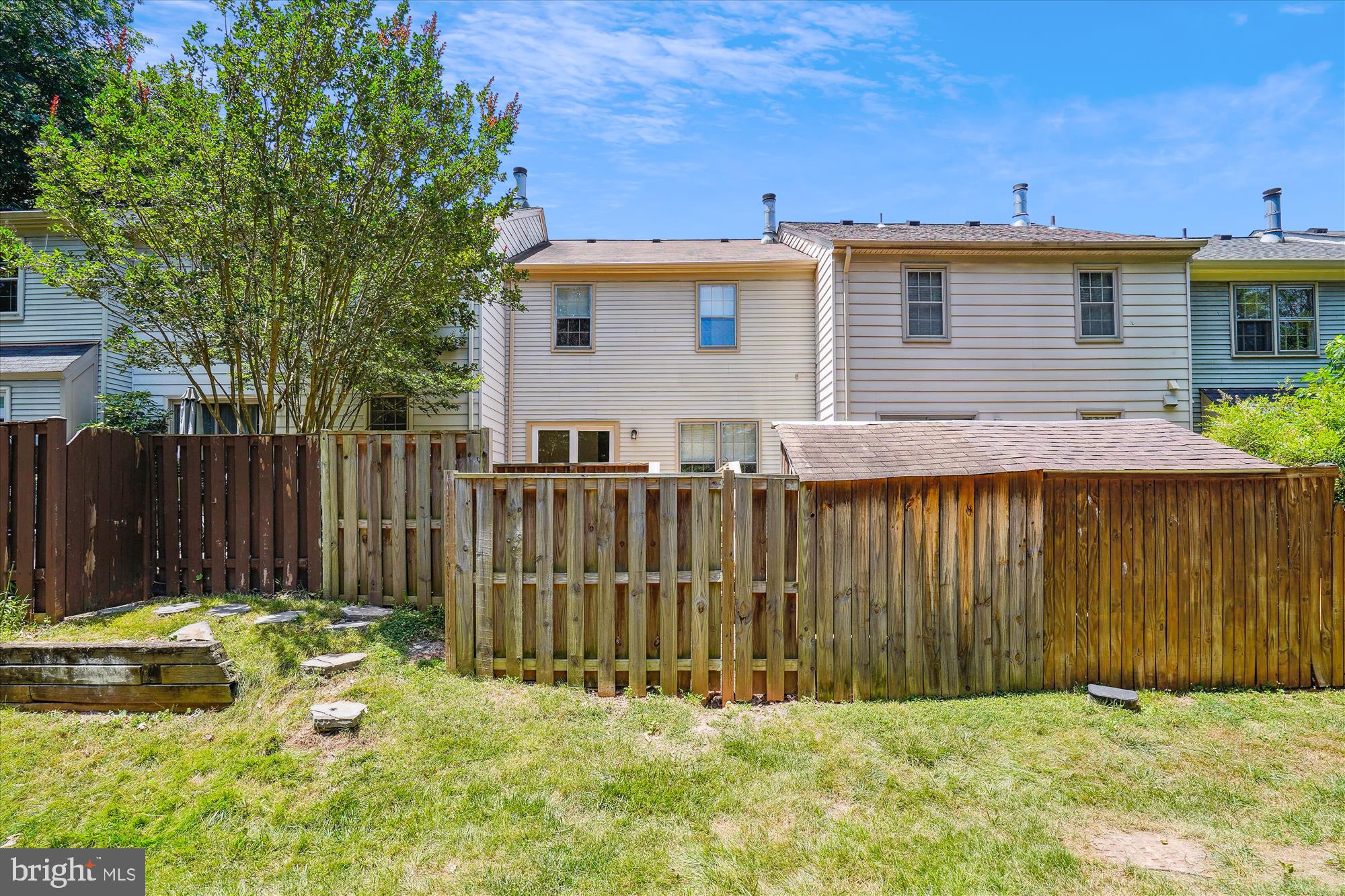 CROWNLEIGH - Residential