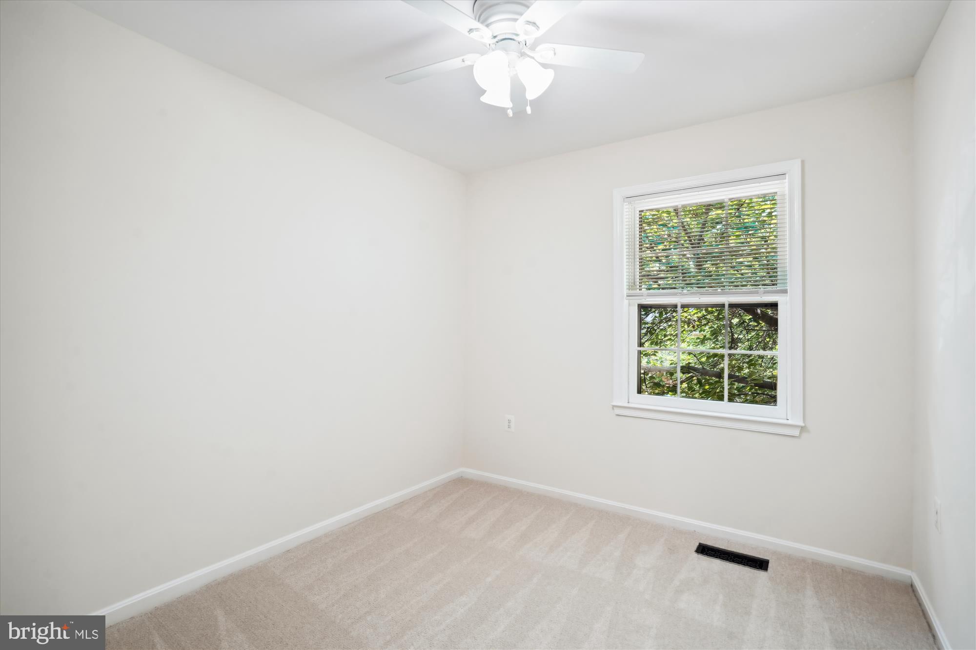 CROWNLEIGH - Residential